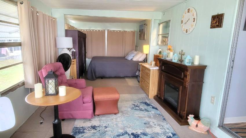 165 Juniper Drive West a Dundee, FL Mobile or Manufactured Home for Sale